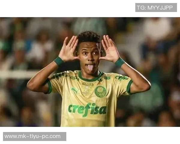 10岁签约耐克的埃斯特旺被称梅西尼奥引发争议与期待