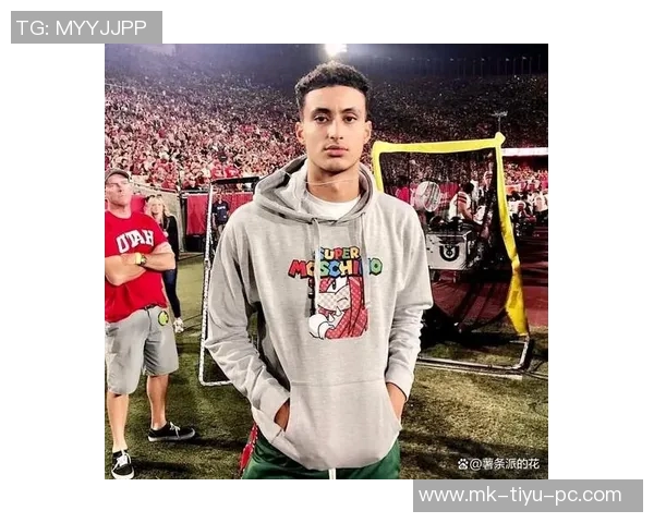 库兹马分享新赛季角色定位强调持球突破与传球选择的重要性 库兹马分享新赛季角色定位强调持球突破与传球选择的重要性