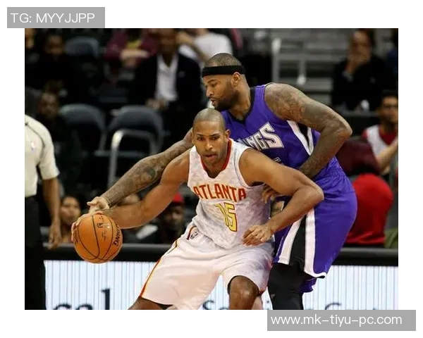 勇记因个人原因缺席训练霍福德未参与对抗训练引发关注 勇记因个人原因缺席训练霍福德未参与对抗训练引发关注