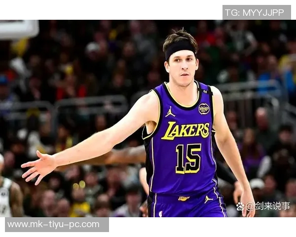 里夫斯称赞球队传球手实力认为正常情况下能占据90优势